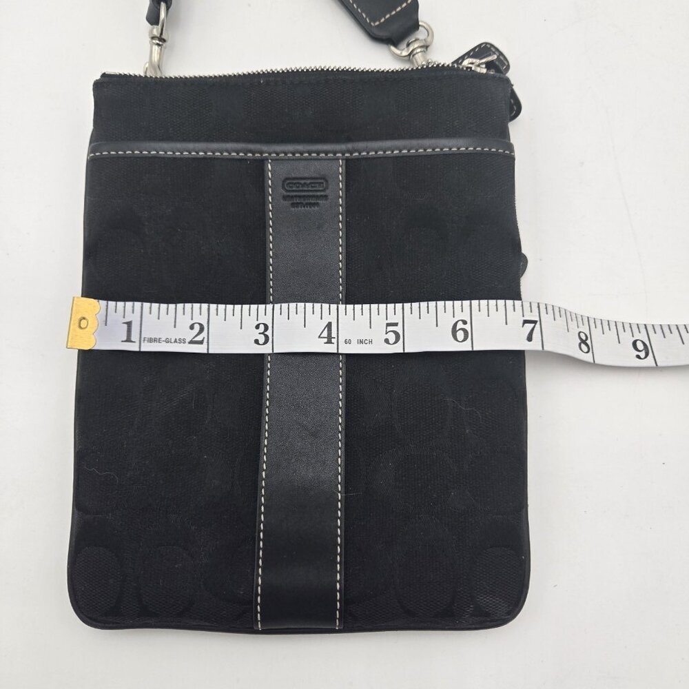 Coach BLACK Crossbody Bag Signature Logo Strap Side Zipper Pocket Leatherware EU - Picture 13 of 16